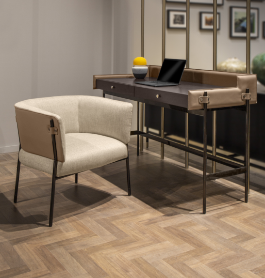 1566186115758851.png v254.png