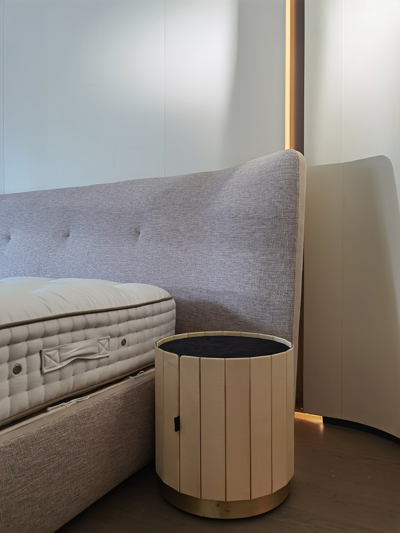 1708667660360019.jpg b (4).jpg