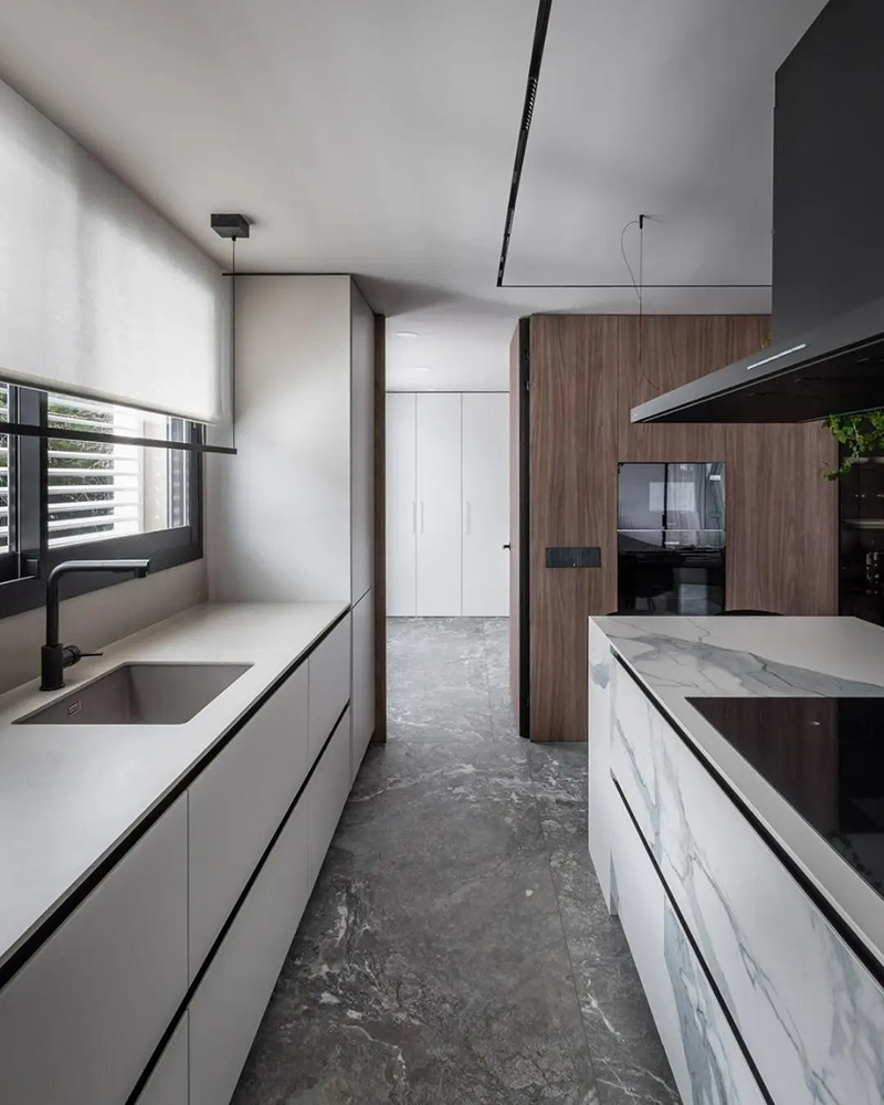 1711441080486849.jpg 25.jpg