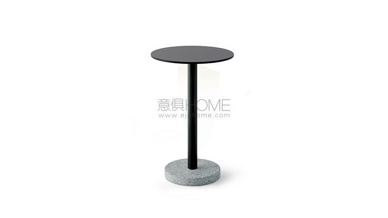 RODABERNARDO 368 side table 角幾