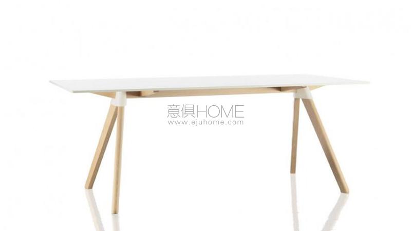 Butch–TheWildBunch 長(zhǎng)桌