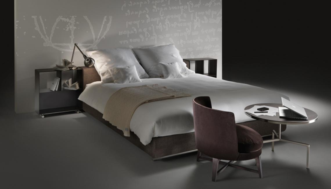 Groundpiece Slim雙人床