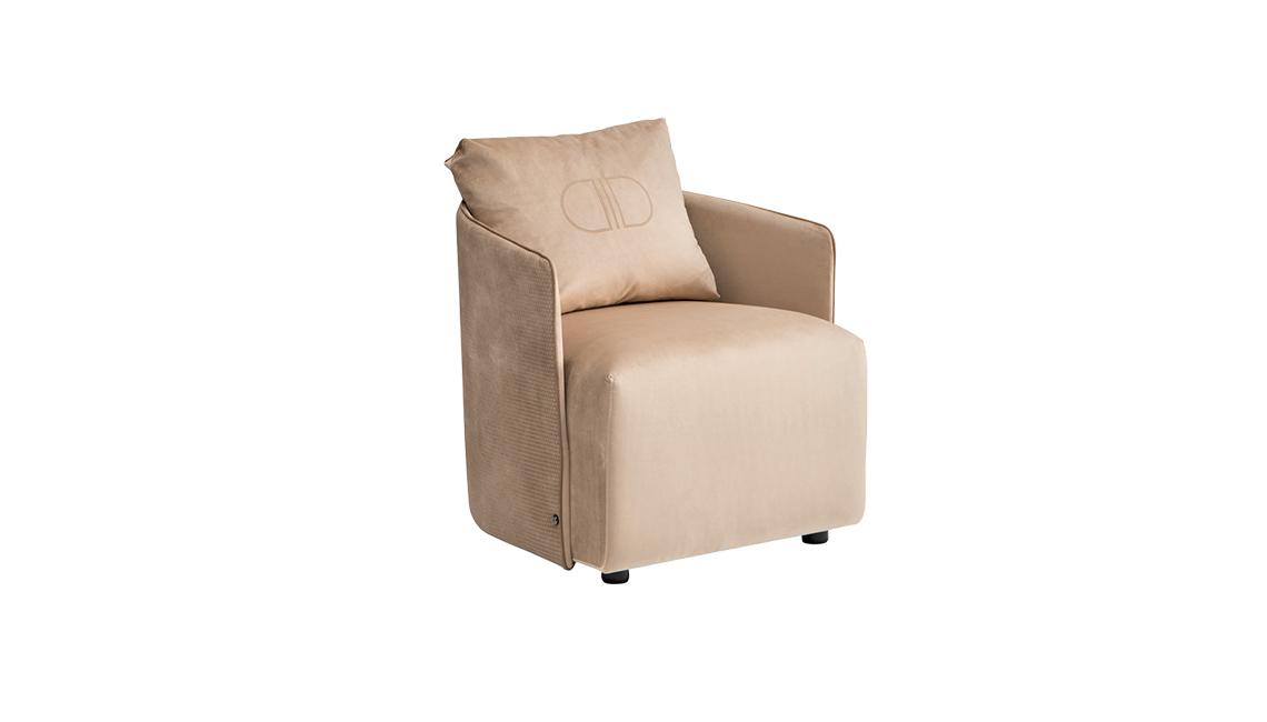 Betty Elite扶手椅