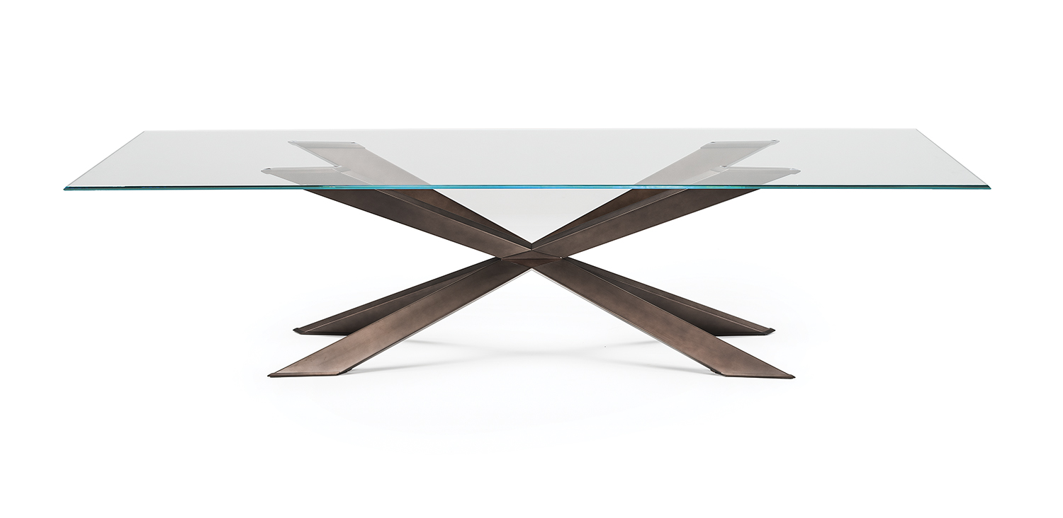 Spyder長(zhǎng)餐桌