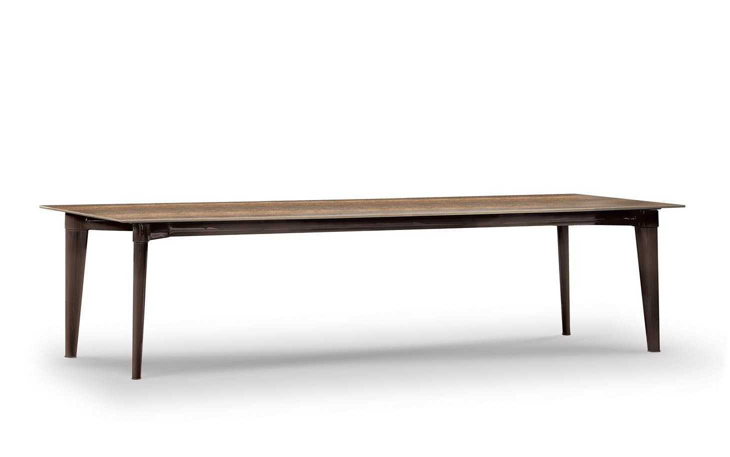 Penthouse 長(zhǎng)餐桌