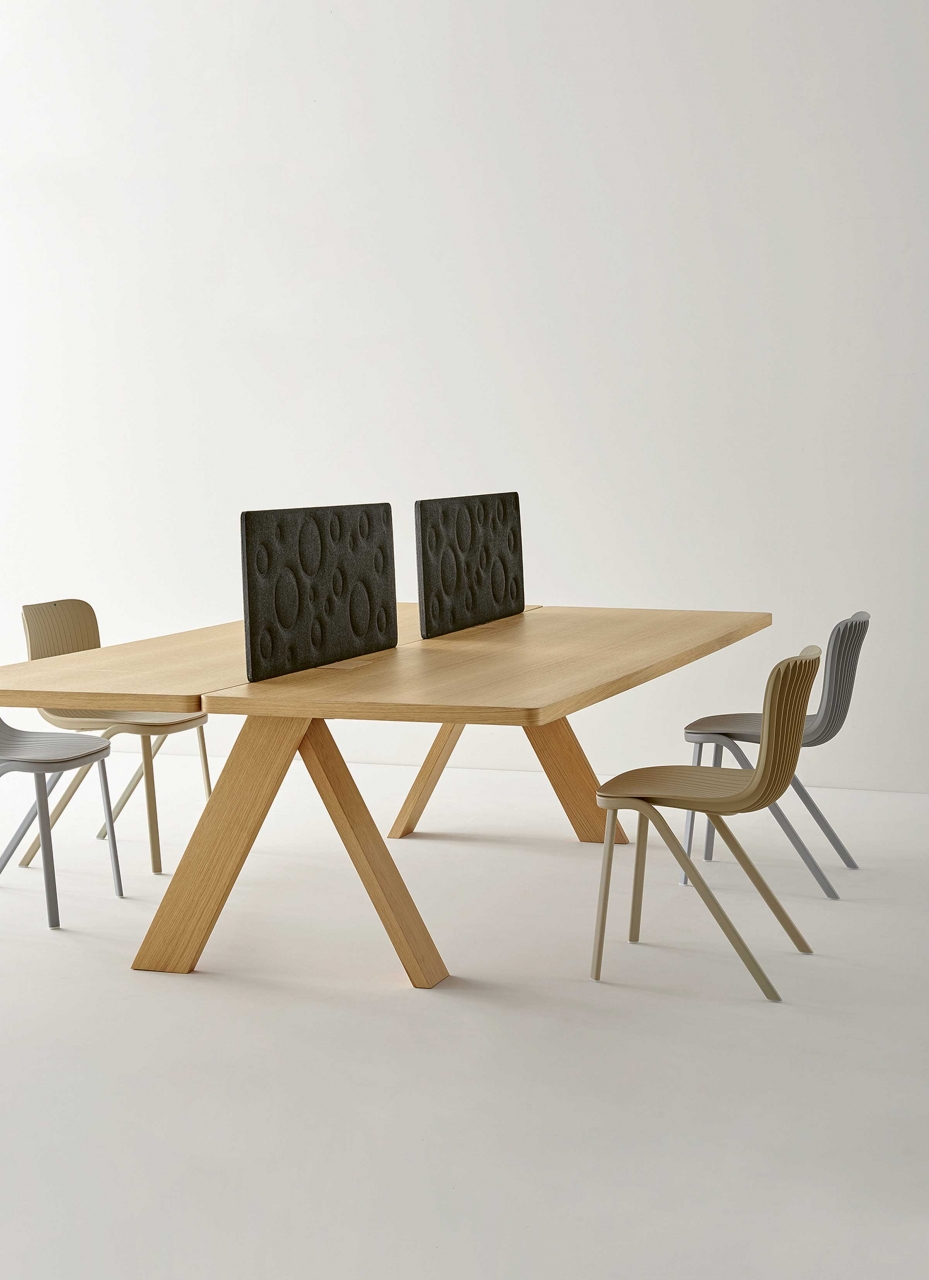 SEGISArtful workstation會(huì)議桌