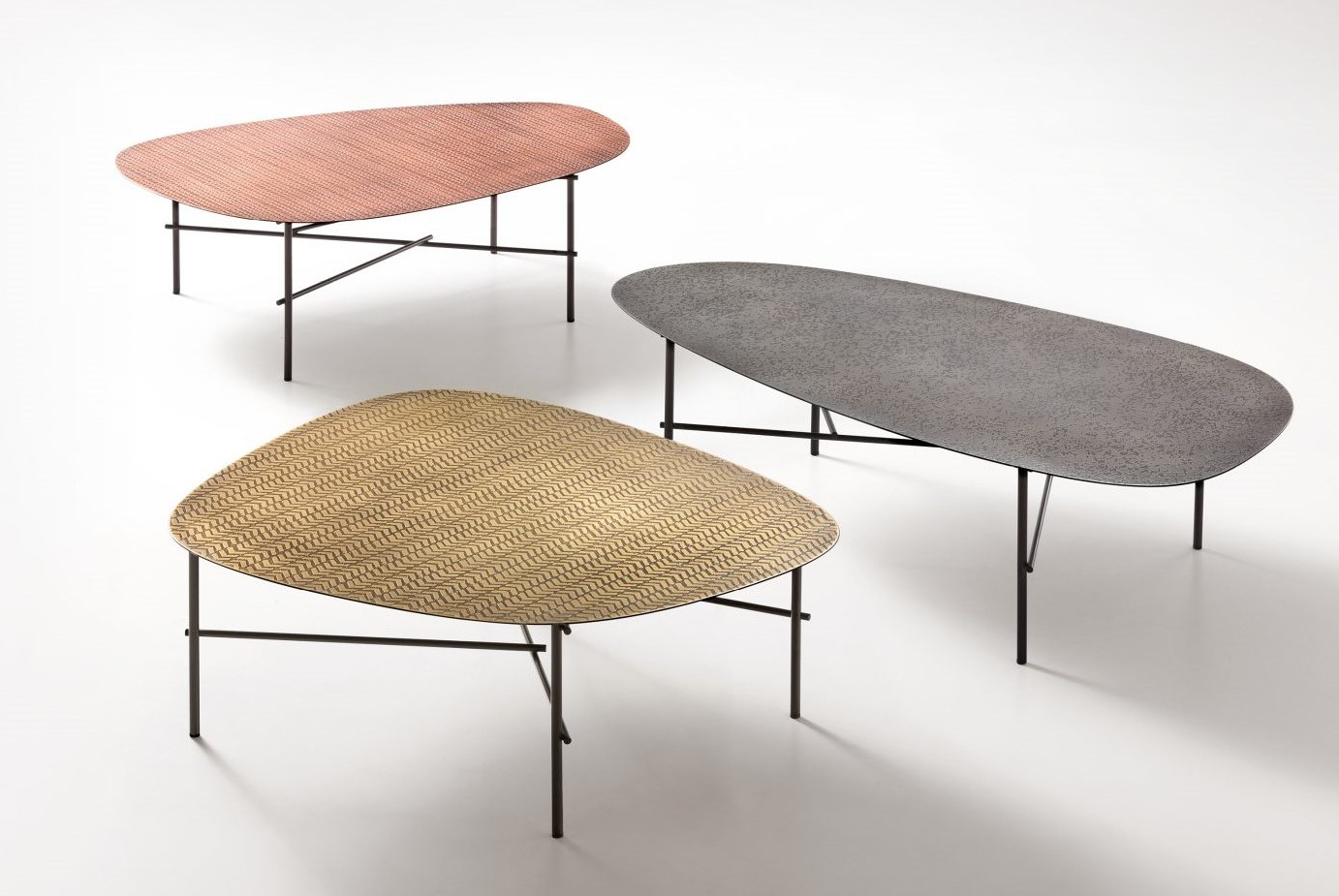 DE CASTELLISYRO XL 茶幾