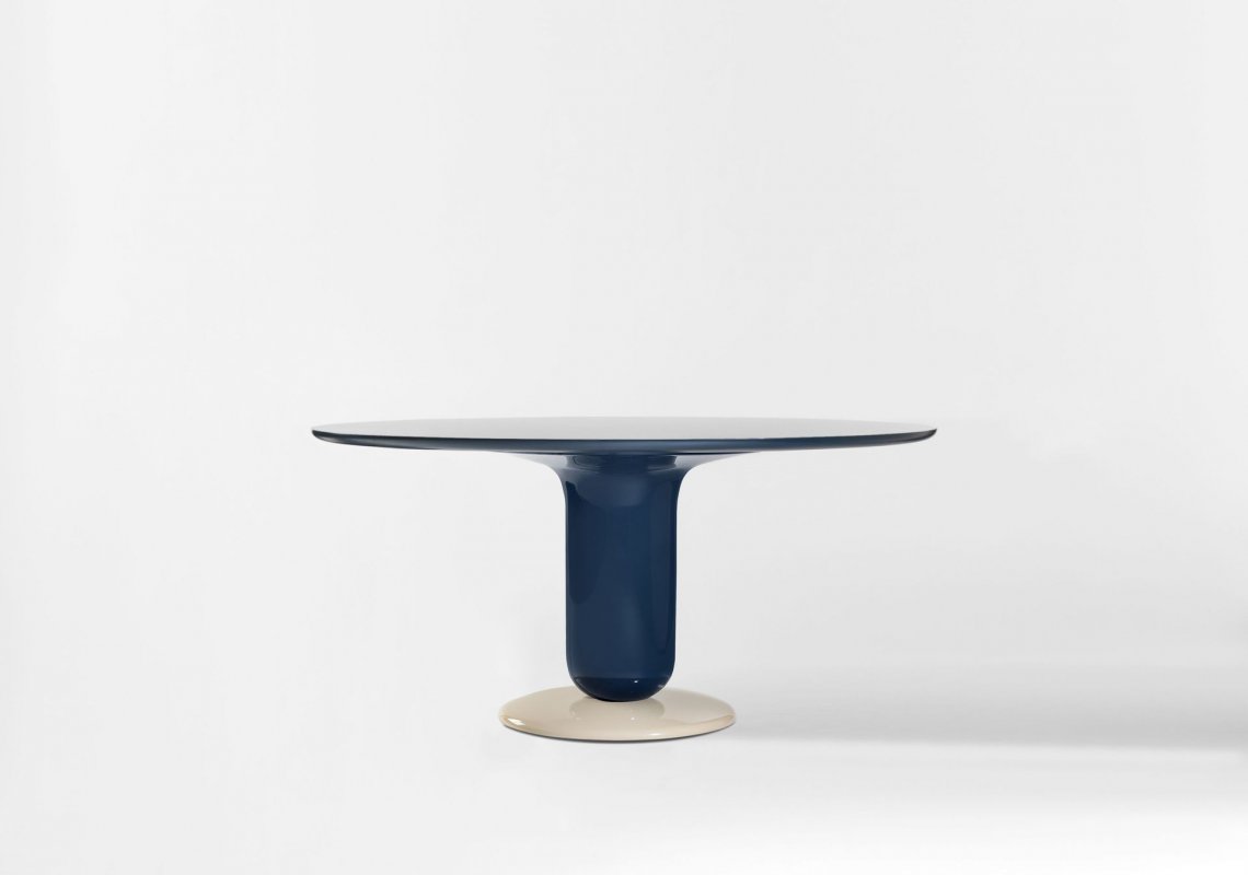 BD barcelonaexplorer-130 餐桌