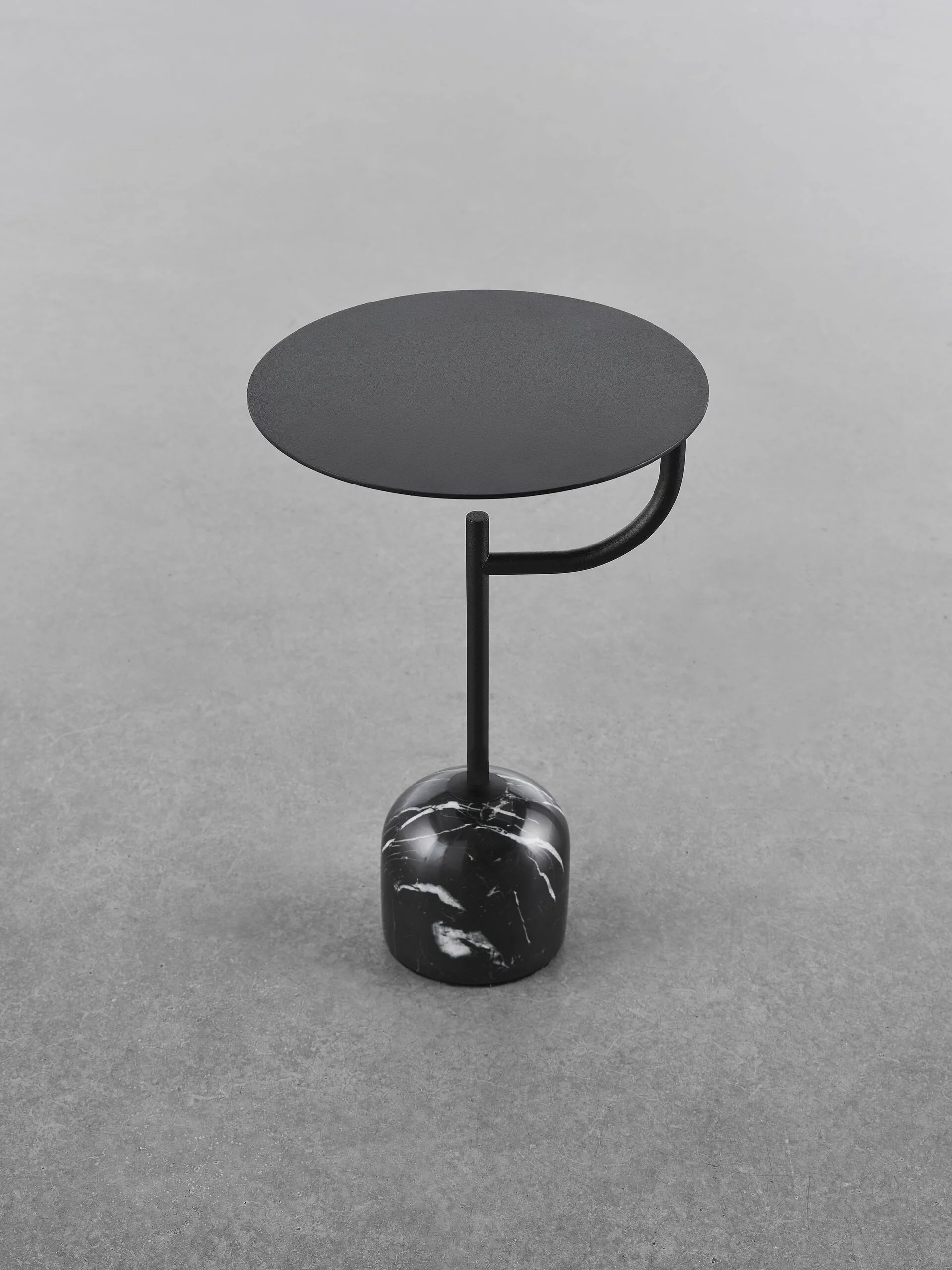 Detour Beistelltisch邊幾