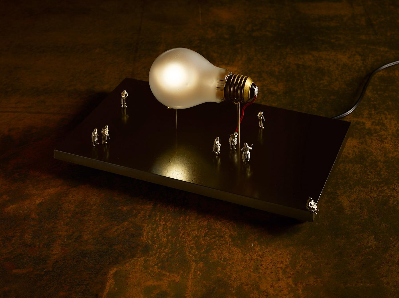 INGOMAURERI Ricchi Poveri - Monument for a Bulb臺(tái)燈