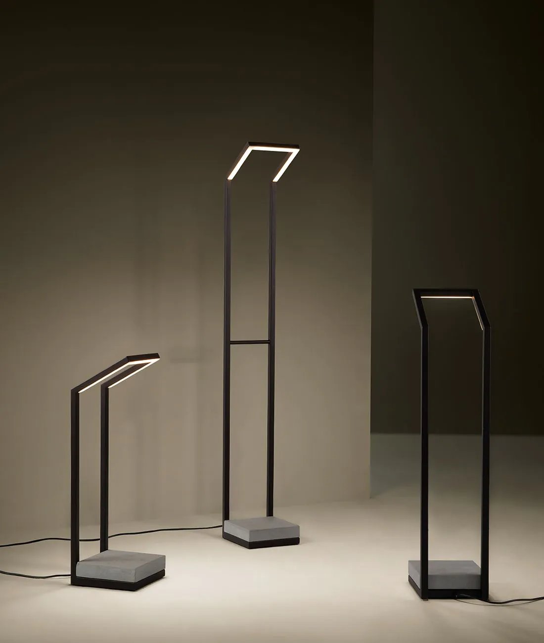 UnopiuTratto lanterna落地?zé)?>
						<div   id=