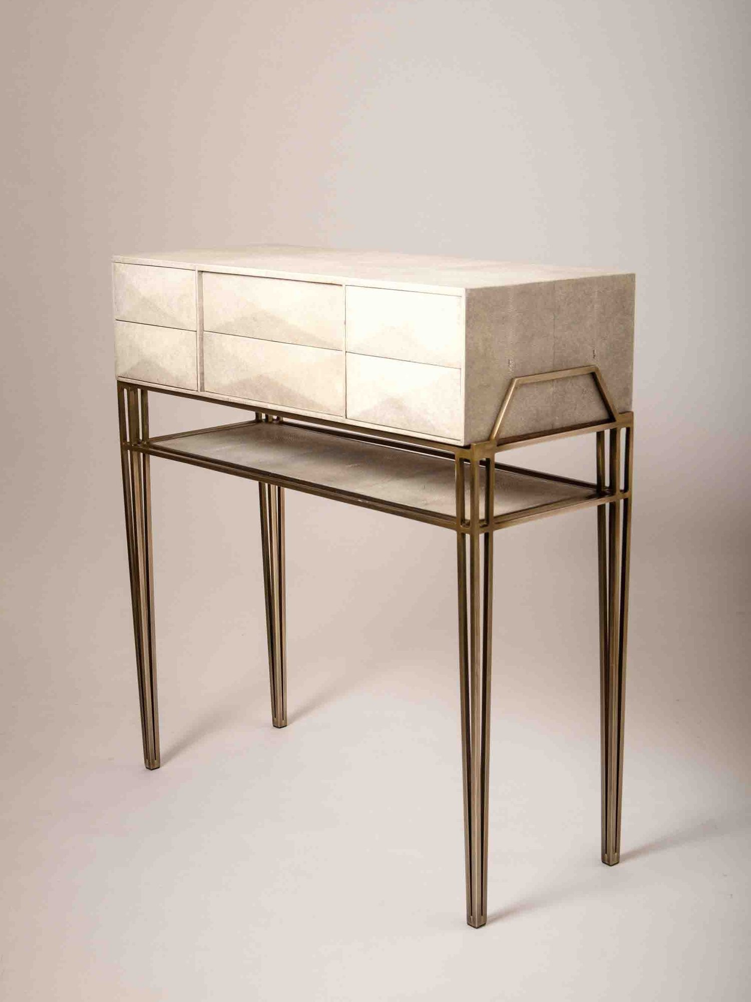 R&Y AugoustiCosima 8控制臺(tái)