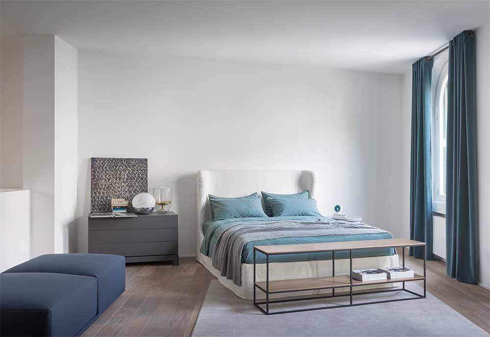 MERIDIANI現(xiàn)代時(shí)尚