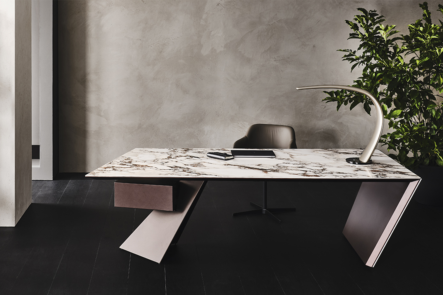 CATTELAN ITALIA簡約低奢