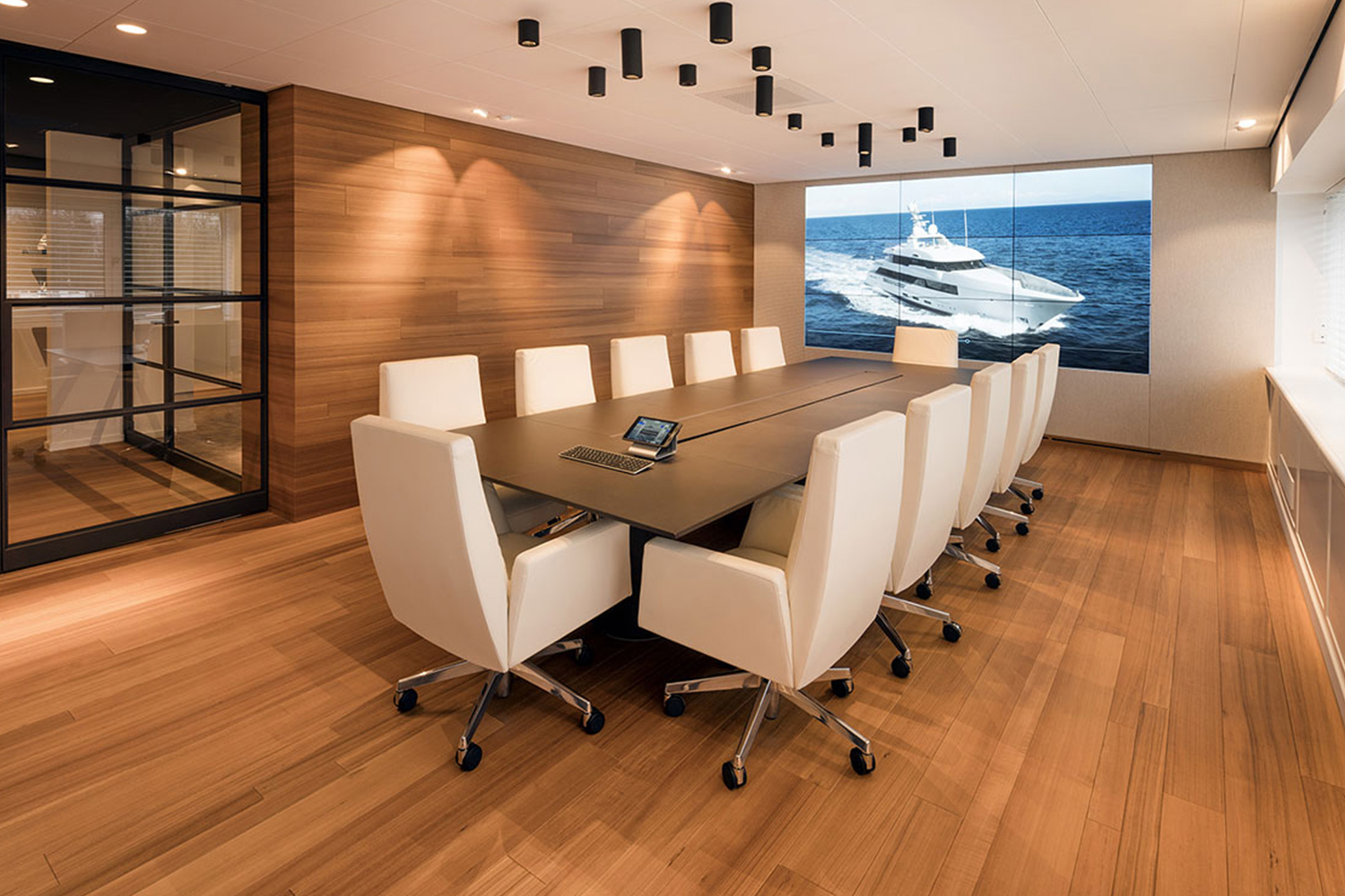 POLTRONA FRAU簡(jiǎn)約低奢