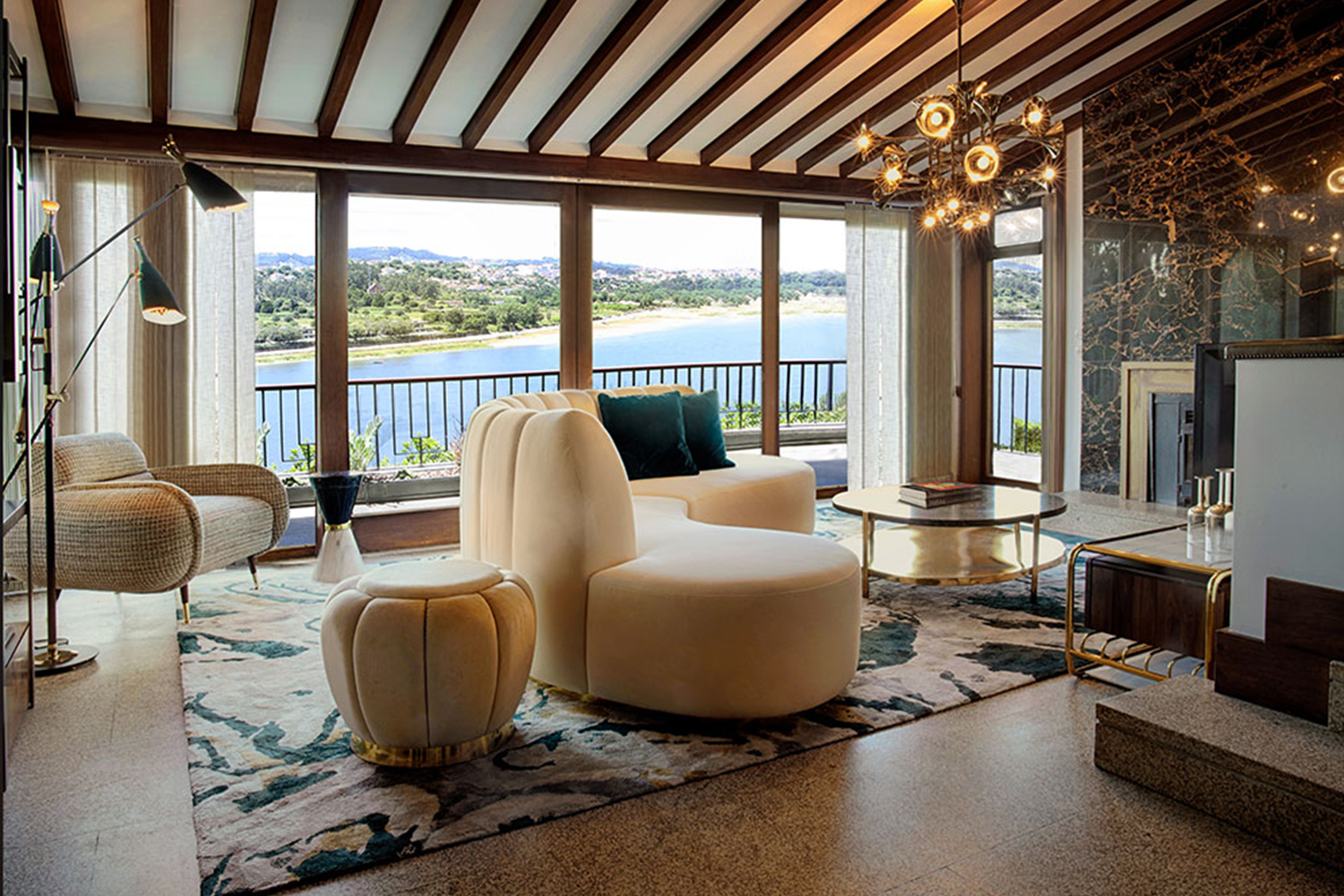 DELIGHTFULL潮流個(gè)性