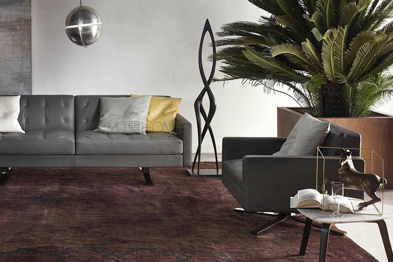 POLTRONA FRAU簡約低奢