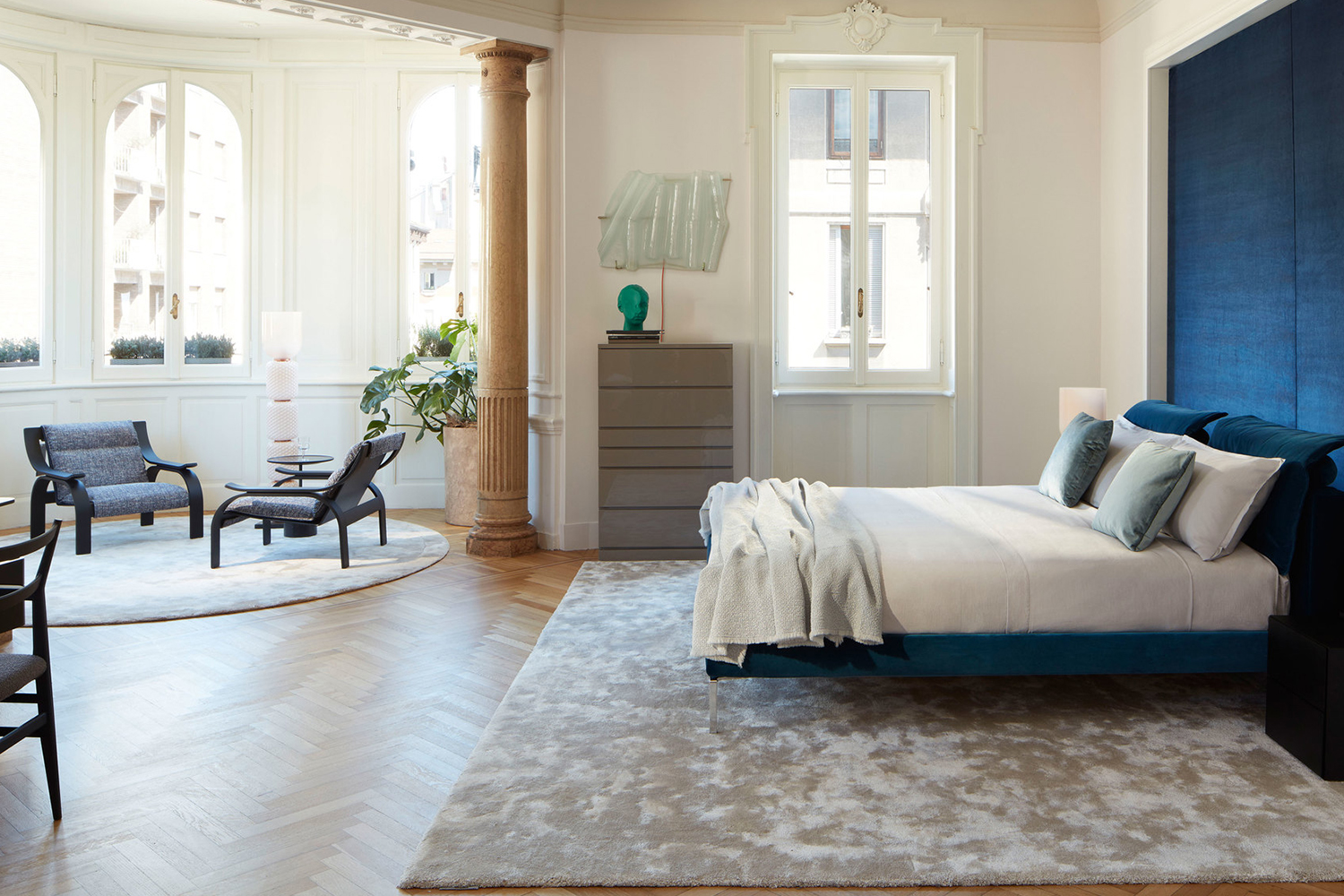 CASSINA簡(jiǎn)約舒適