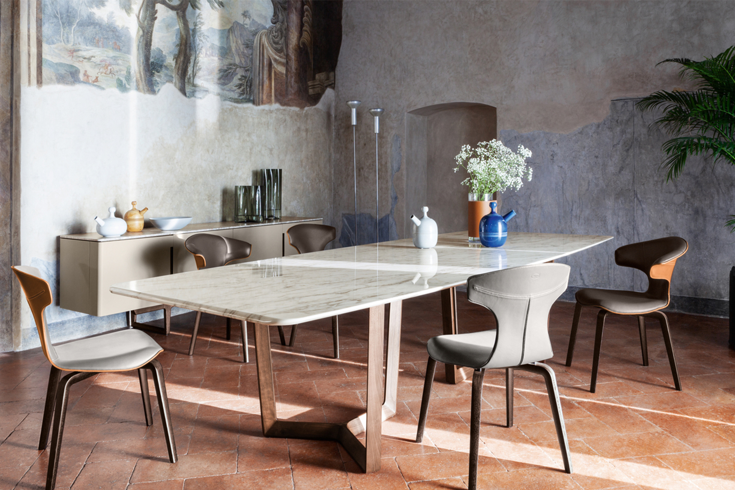 POLTRONA FRAU現(xiàn)代奢華